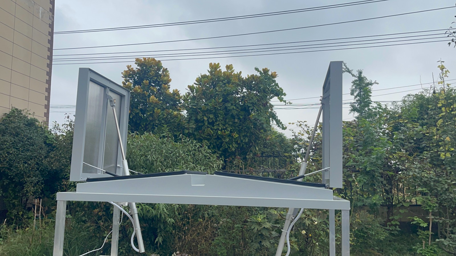 Smoke Ventilator with Fusible link